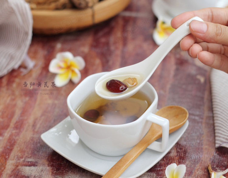 当归黄芪茶步骤7