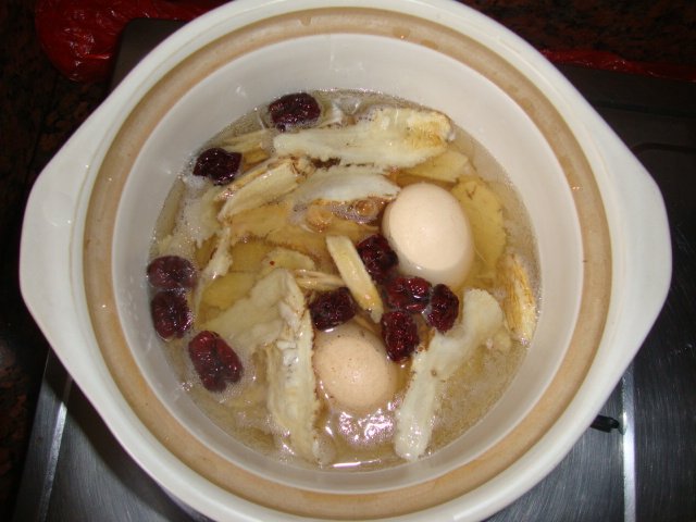 当归黄芪煮鸡蛋步骤4