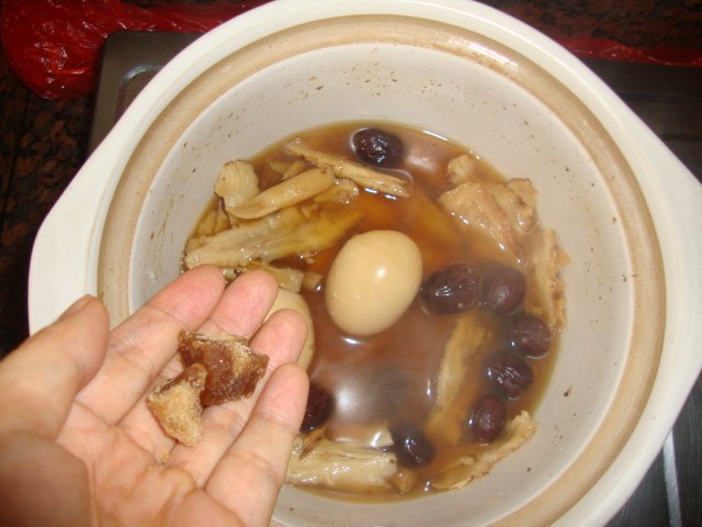 当归黄芪煮鸡蛋步骤7
