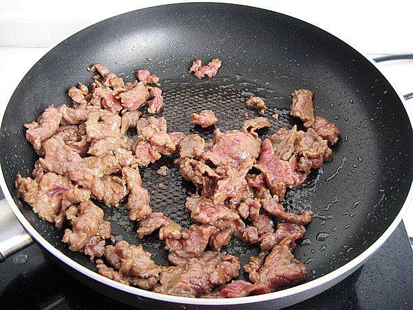 洋葱黑椒牛肉步骤3