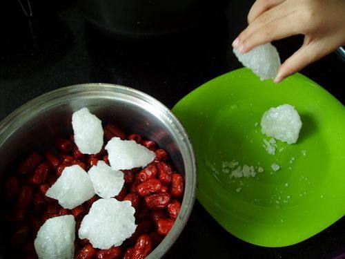 雪花红枣步骤3
