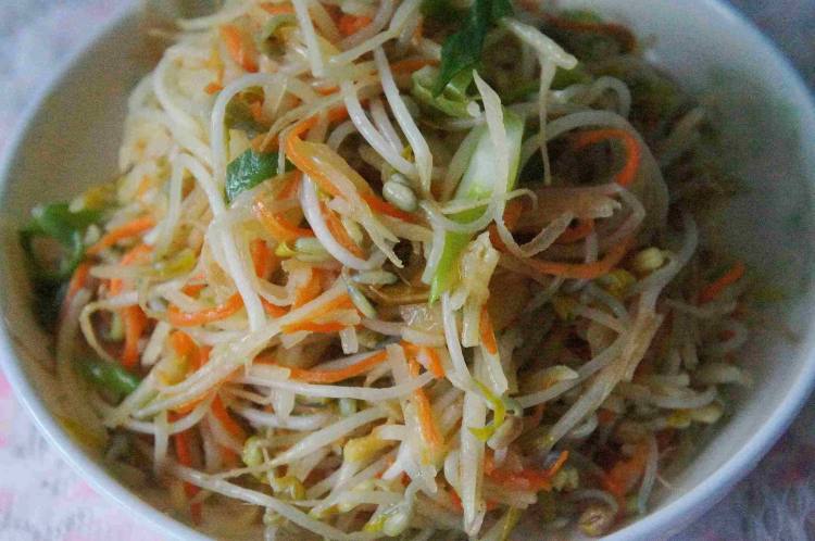 素炒绿豆芽步骤7