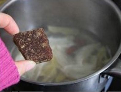 当归生姜红枣红糖茶步骤3