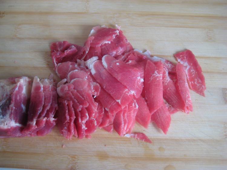 酸汤牛肉步骤3