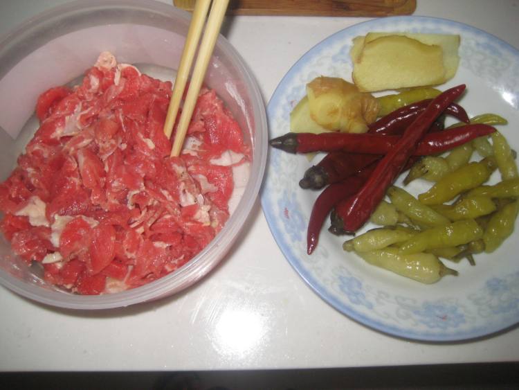 酸汤牛肉步骤4