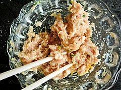金针菠菜肉圆汤步骤5