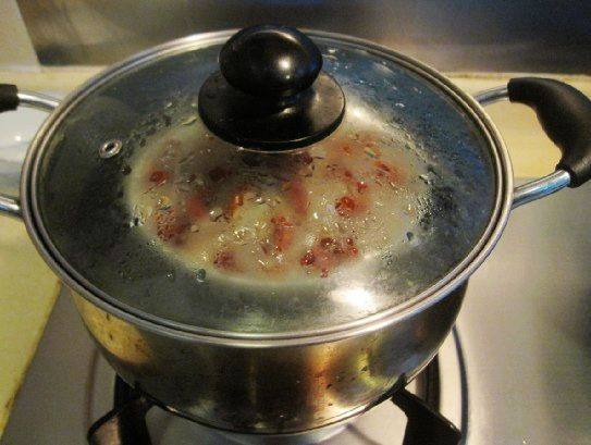红枣鱼片蒸糯米饭步骤7
