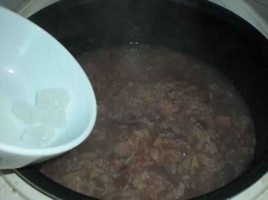 红豆糯藕粥步骤12
