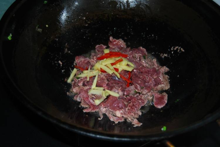 芥兰炒牛肉步骤4