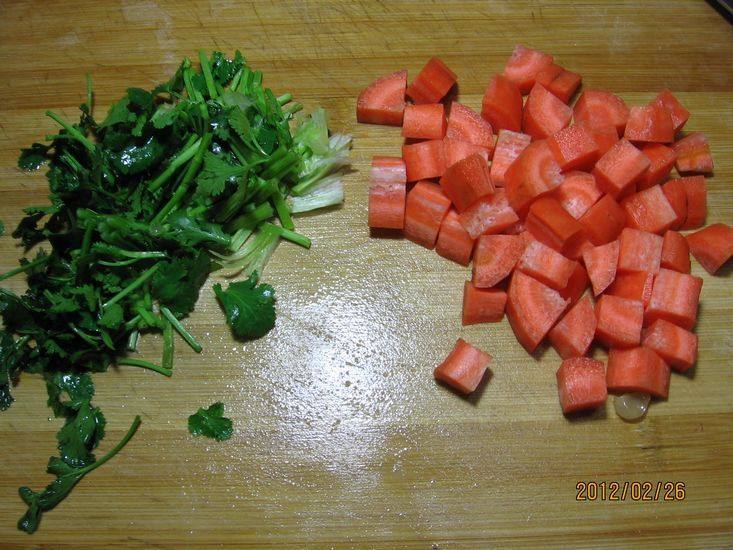 胡萝卜黄豆芽步骤3