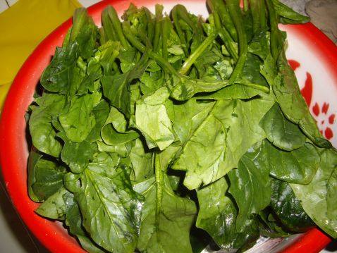牛肉丸菠菜汤步骤5