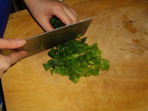 牛肉丸菠菜汤步骤9