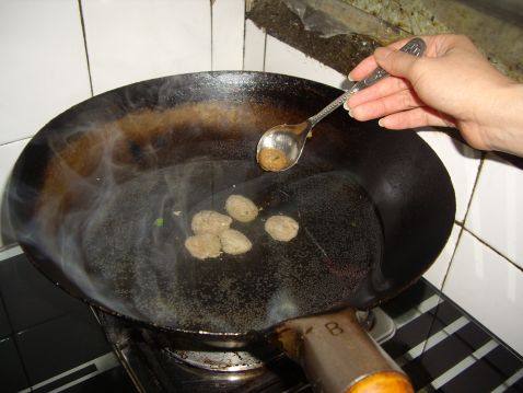 牛肉丸菠菜汤步骤12