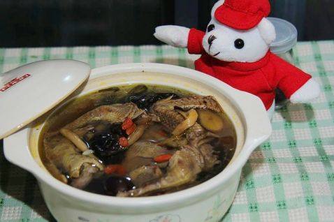 营养美味鸽子汤步骤7