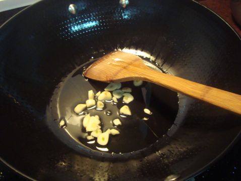 西蓝花炒牛肉步骤5