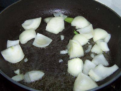 西芹洋葱肉片步骤5