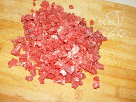 香菇生滚牛肉窝蛋粥步骤2