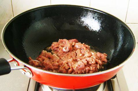 孜然牛肉片步骤4