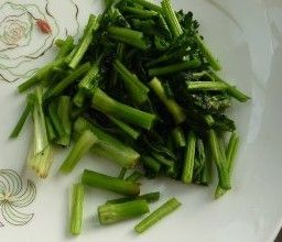 煸炒香菜牛肉步骤3