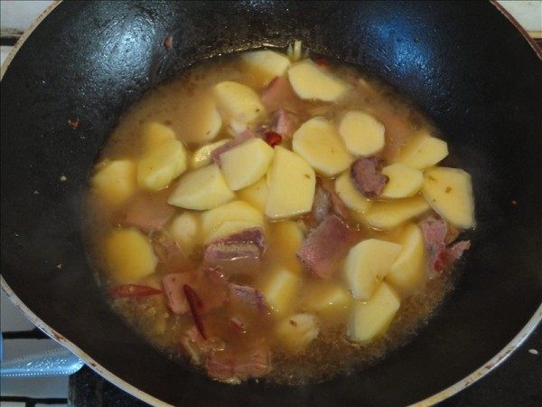 咖哩烧土豆牛肉步骤7