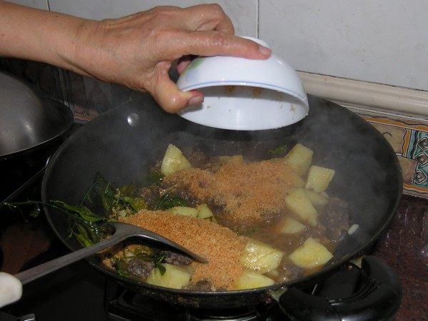 印尼椰香咖喱牛肉步骤10