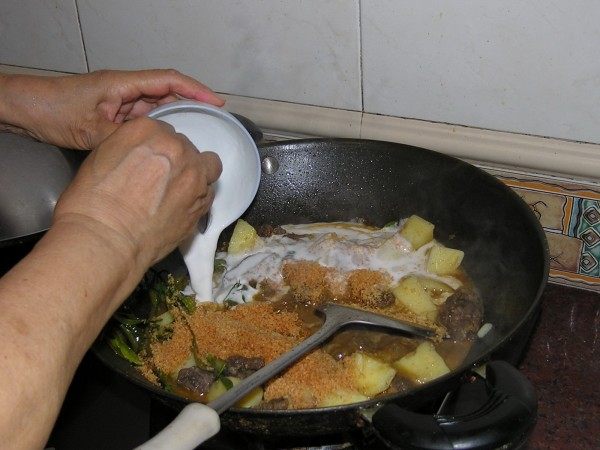 印尼椰香咖喱牛肉步骤11