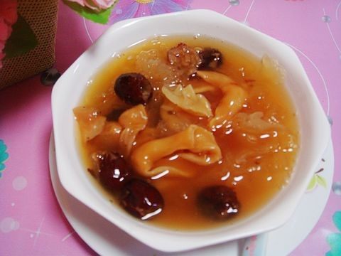 花胶红枣煲银耳步骤7