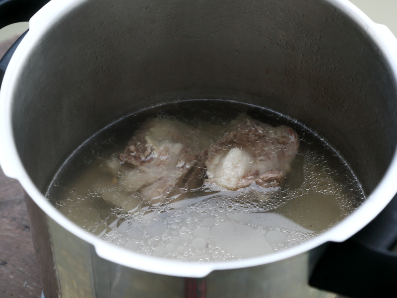 肉丸胡辣汤步骤2