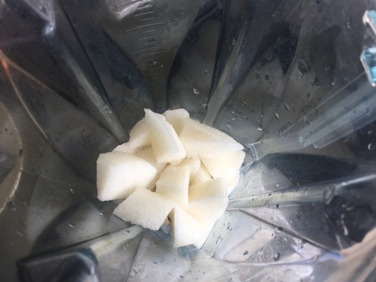 姜梨蜜饮步骤2