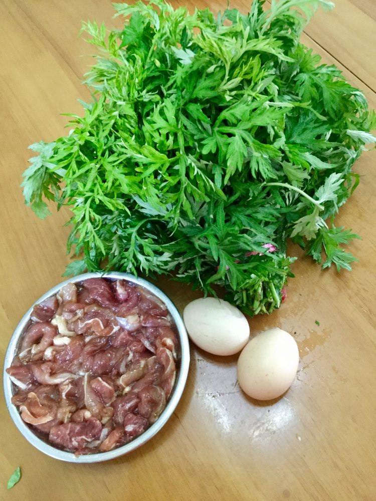 艾叶肉片汤步骤1