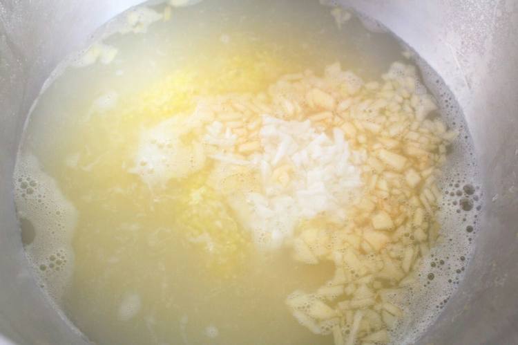 小米山药苹果粥步骤6