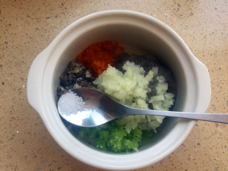 彩疏虾丸烩意面#百味步骤8