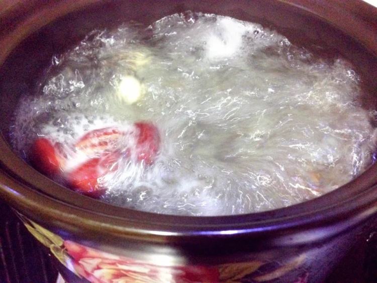 桃胶雪燕养颜糖水步骤7