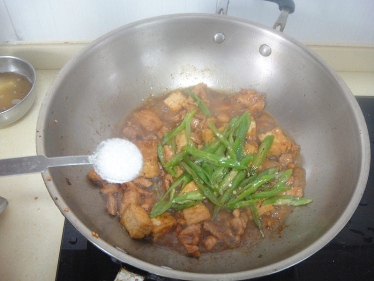 杭椒小炒肉步骤7