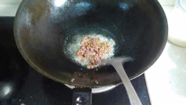 红椒牛肉盖饭步骤4