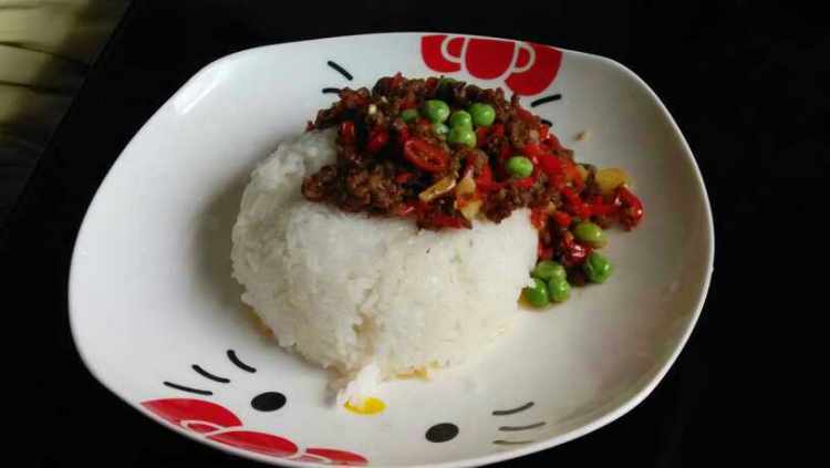 红椒牛肉盖饭步骤9