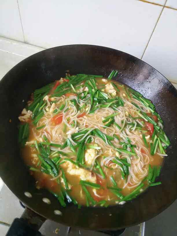 西红柿豆芽鸡蛋面步骤7