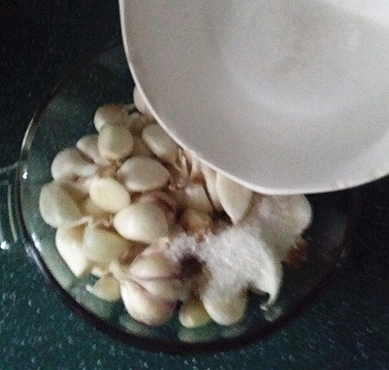 糖醋蒜头步骤5