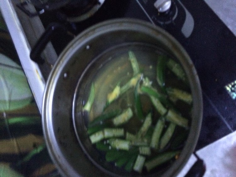 爽口秋葵步骤2