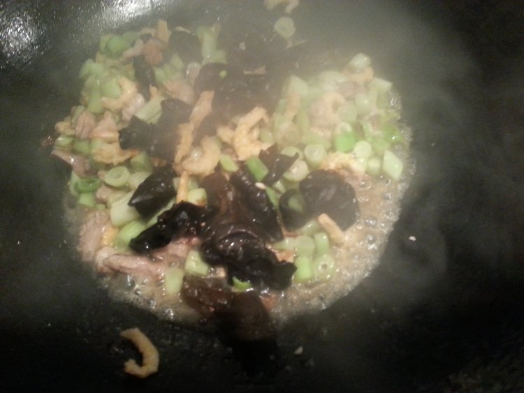 荠菜猪肉馄饨步骤5