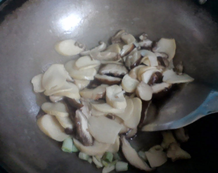 蚝油杏鲍香菇步骤5