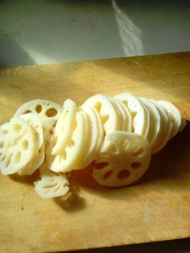 蓝莓藕步骤2