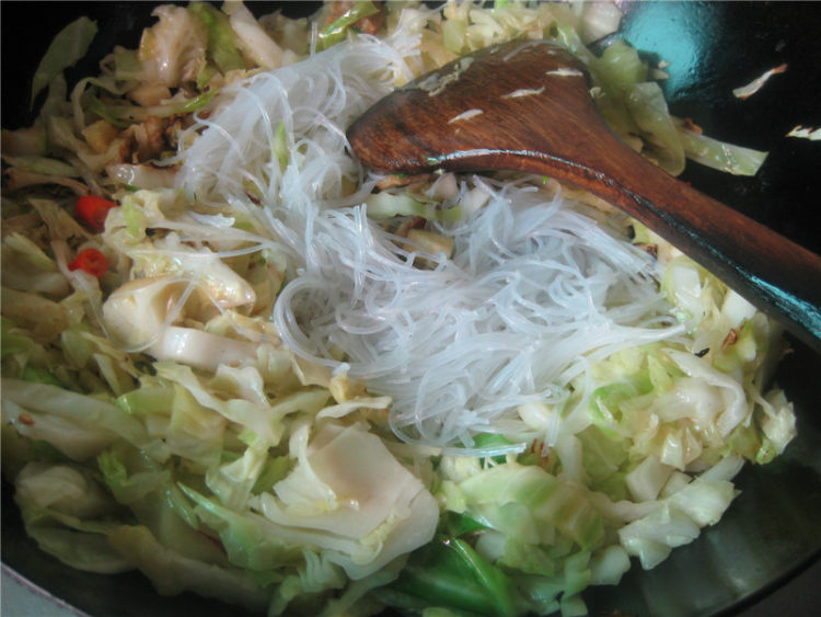 粉丝圆白菜步骤12