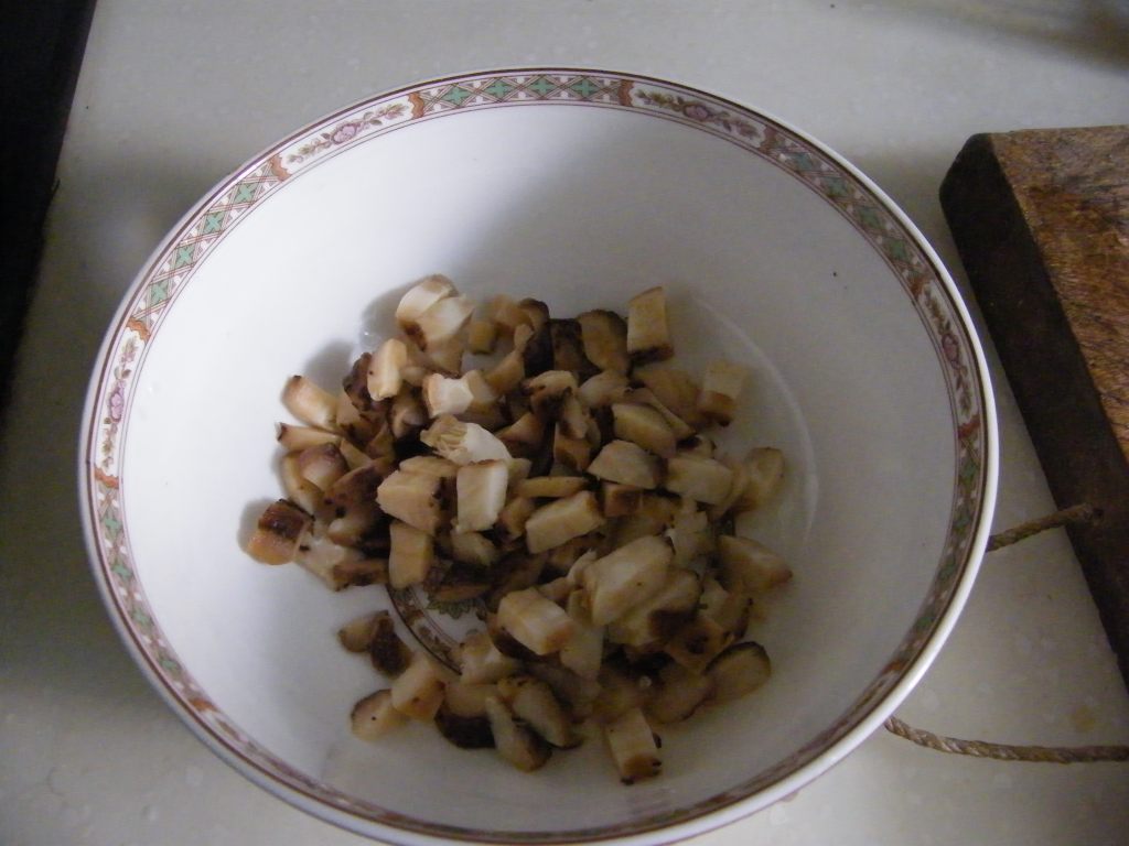 香菇小米粥步骤2
