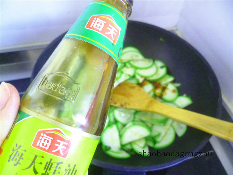 素炒西葫芦步骤7