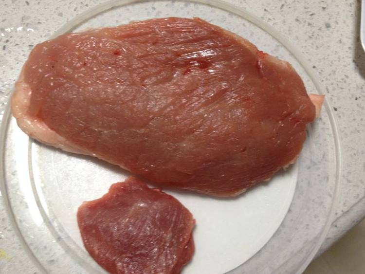 虫草花炒肉步骤2