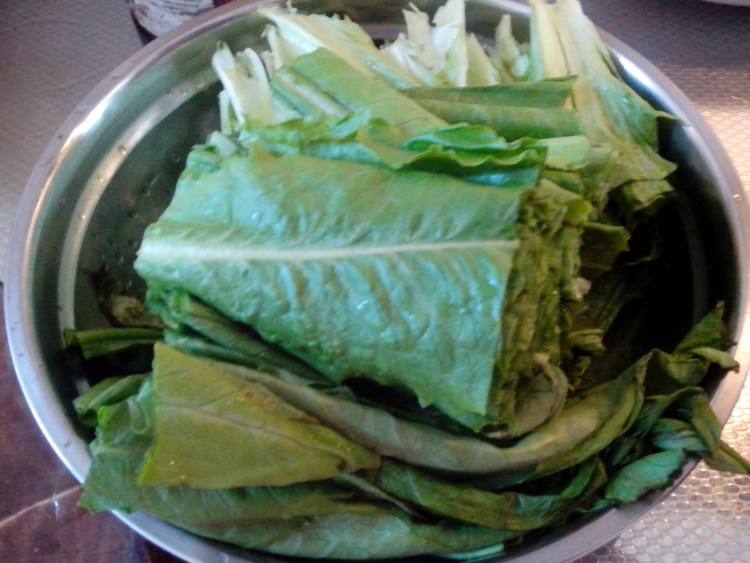 油麦菜炒肉步骤2