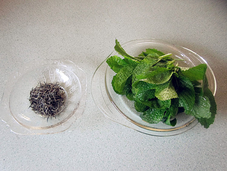 薄荷绿茶步骤1