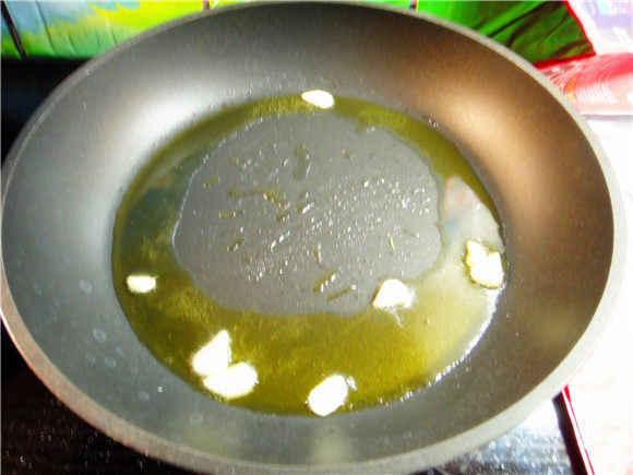 青蒜烧豆腐步骤3