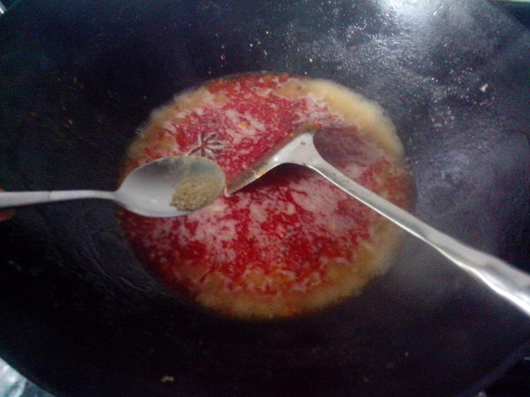 软烧酸菜鲫鱼步骤9